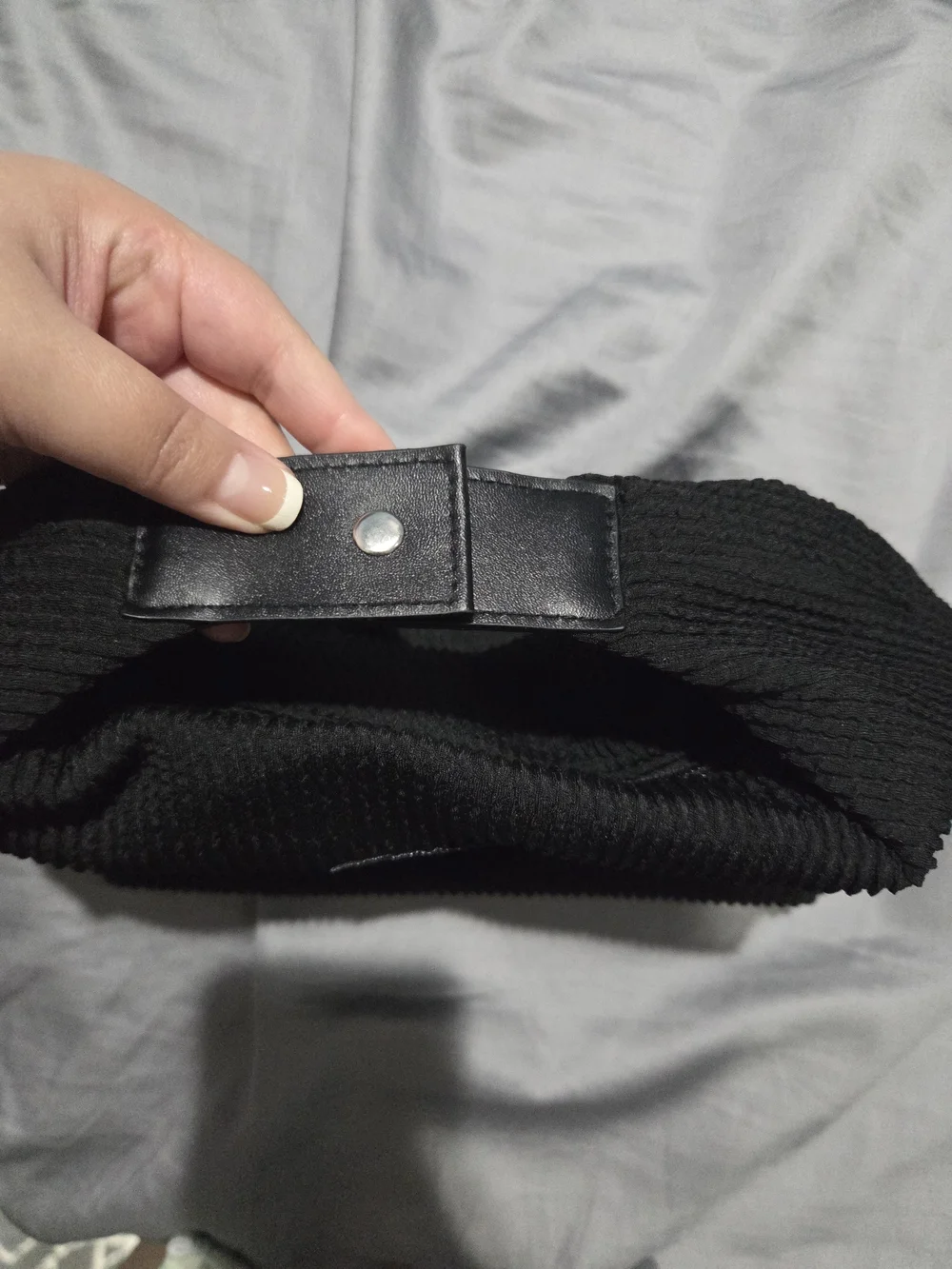 Kate Spade Black Textured Zip Make Up Pouch